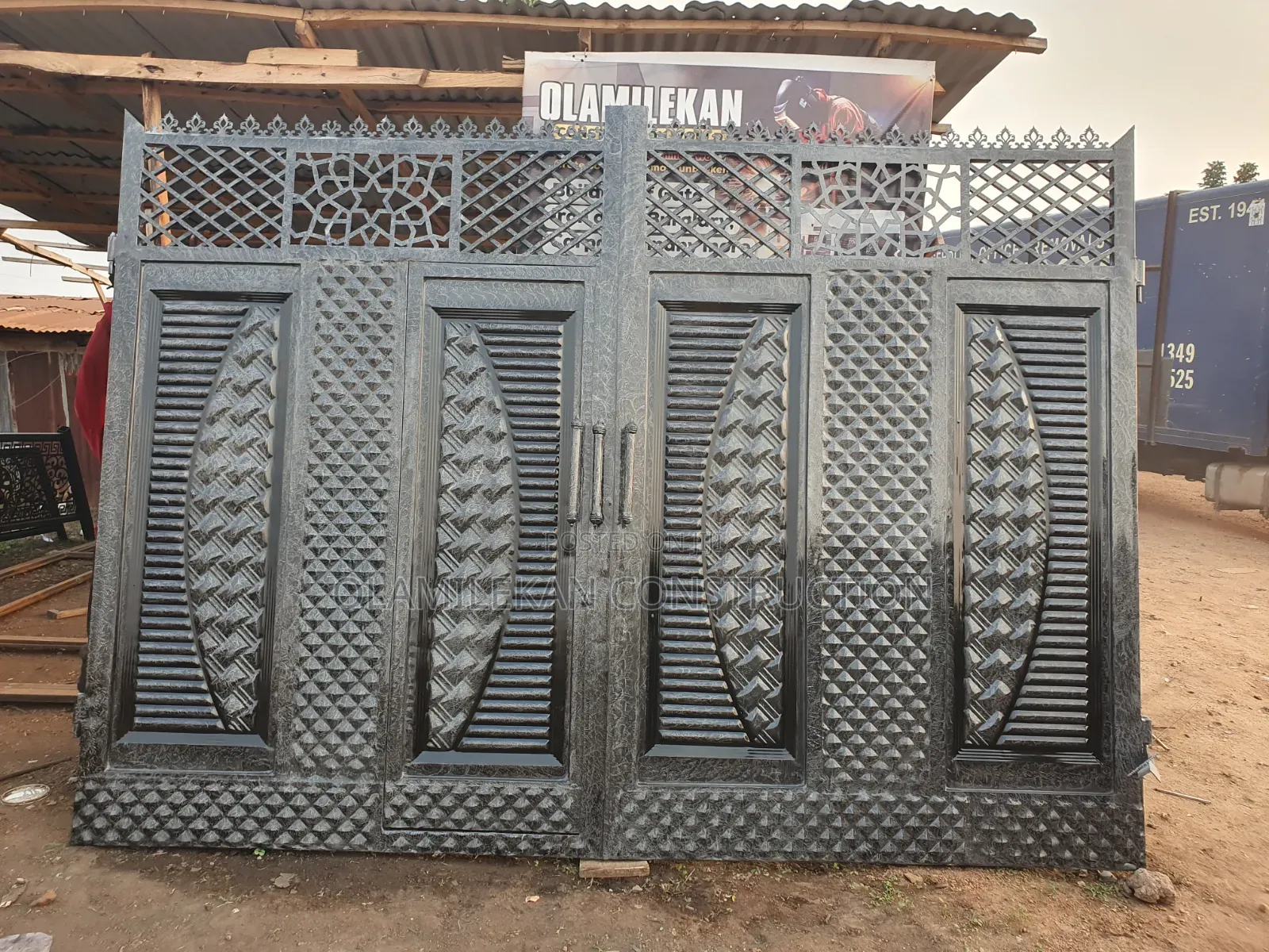 Bi Parting Swing Gate