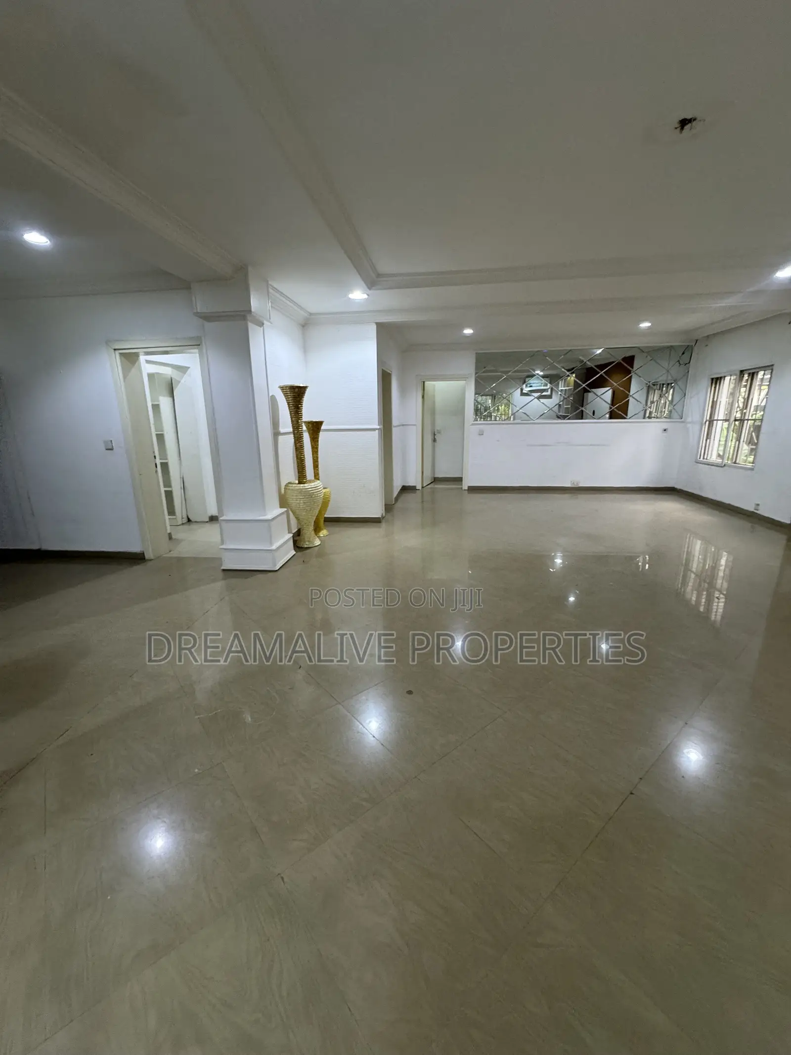 5bdrm Duplex in Life Camp for rent