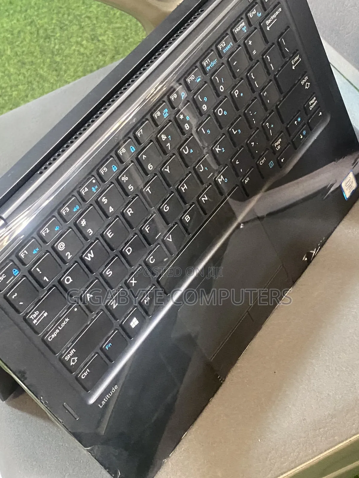 Laptop Dell Latitude 7389 2-in-1 16GB Intel Core i7 SSD 256GB