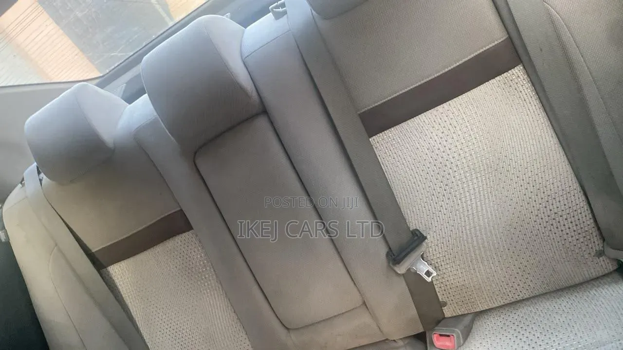 Toyota Camry 2013 Gray