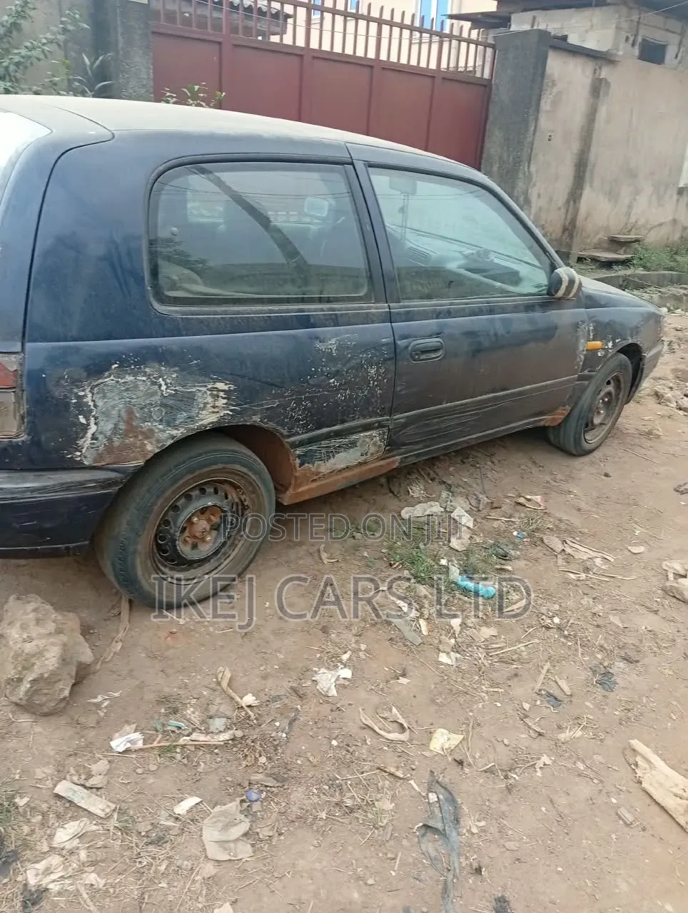 Nissan Almera Tino 2004 Blue