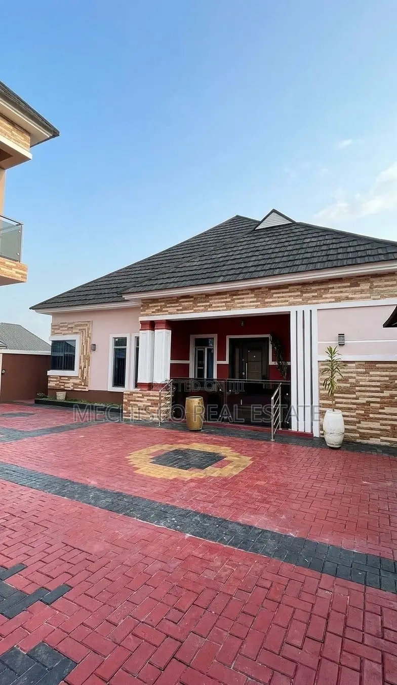 Furnished 4bdrm Bungalow in Rukpokwu for sale