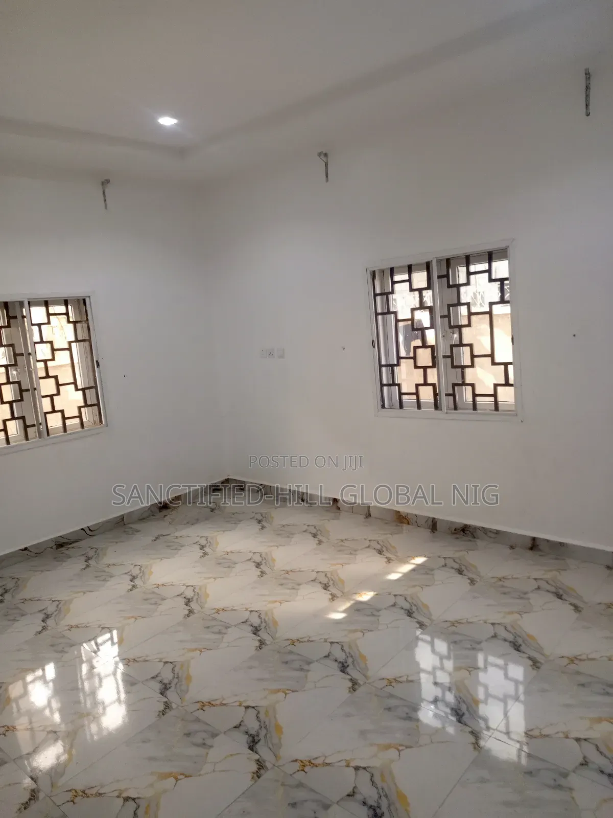 2bdrm Block of Flats in Nurses Estate Phase2, Karu for rent