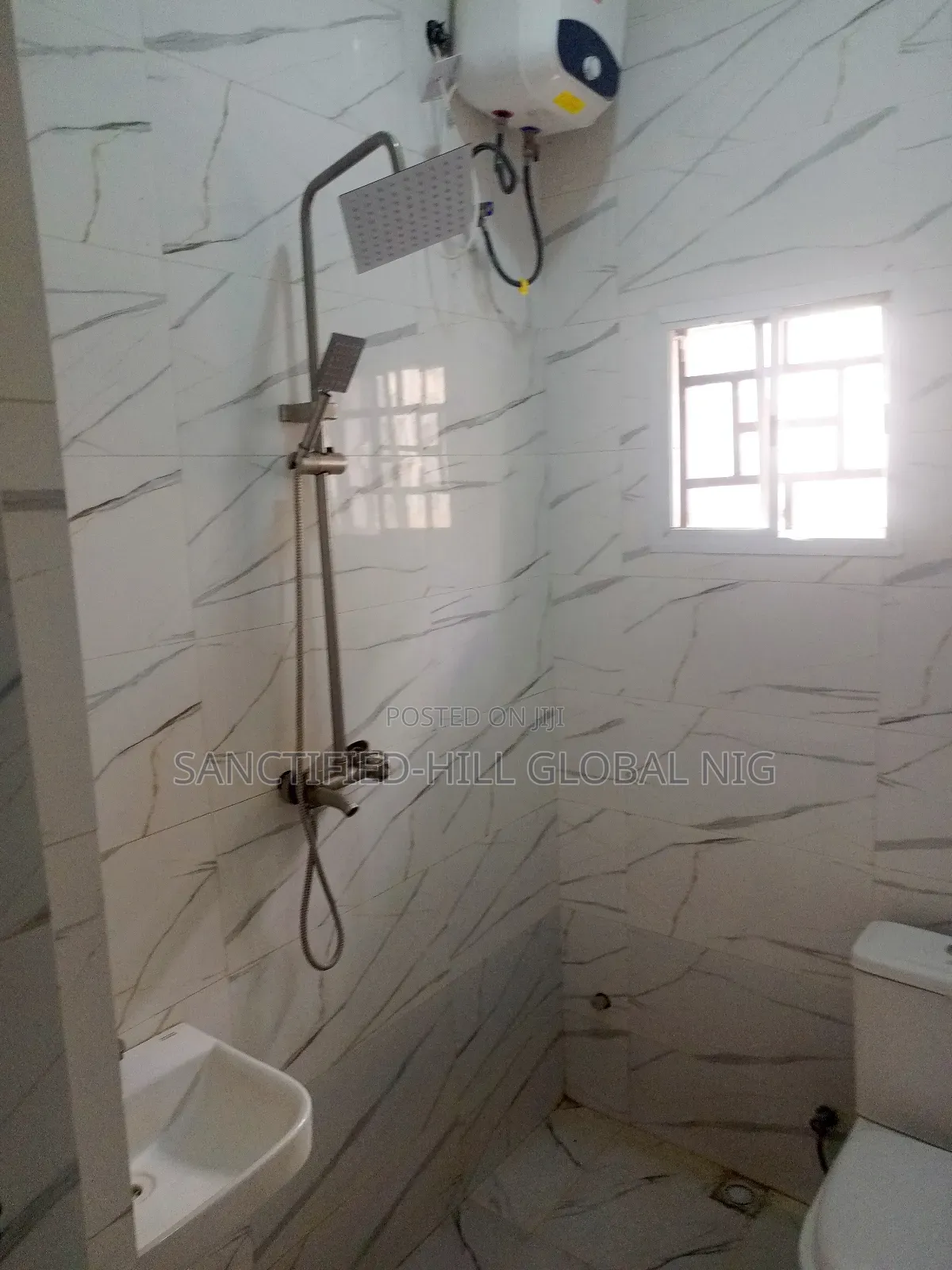 2bdrm Block of Flats in Nurses Estate Phase2, Karu for rent