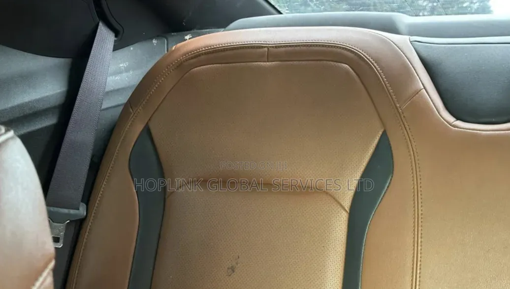 Chevrolet Camaro 2017 White