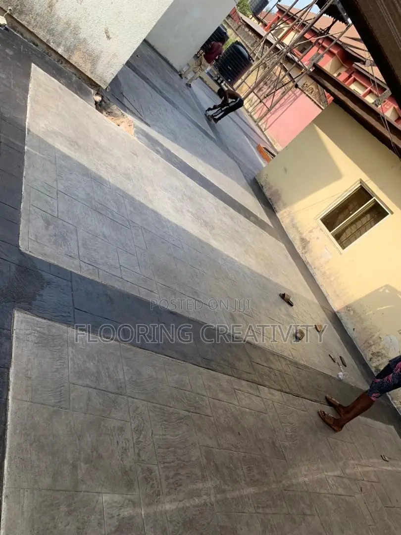 Standard Floor and Wall Desire