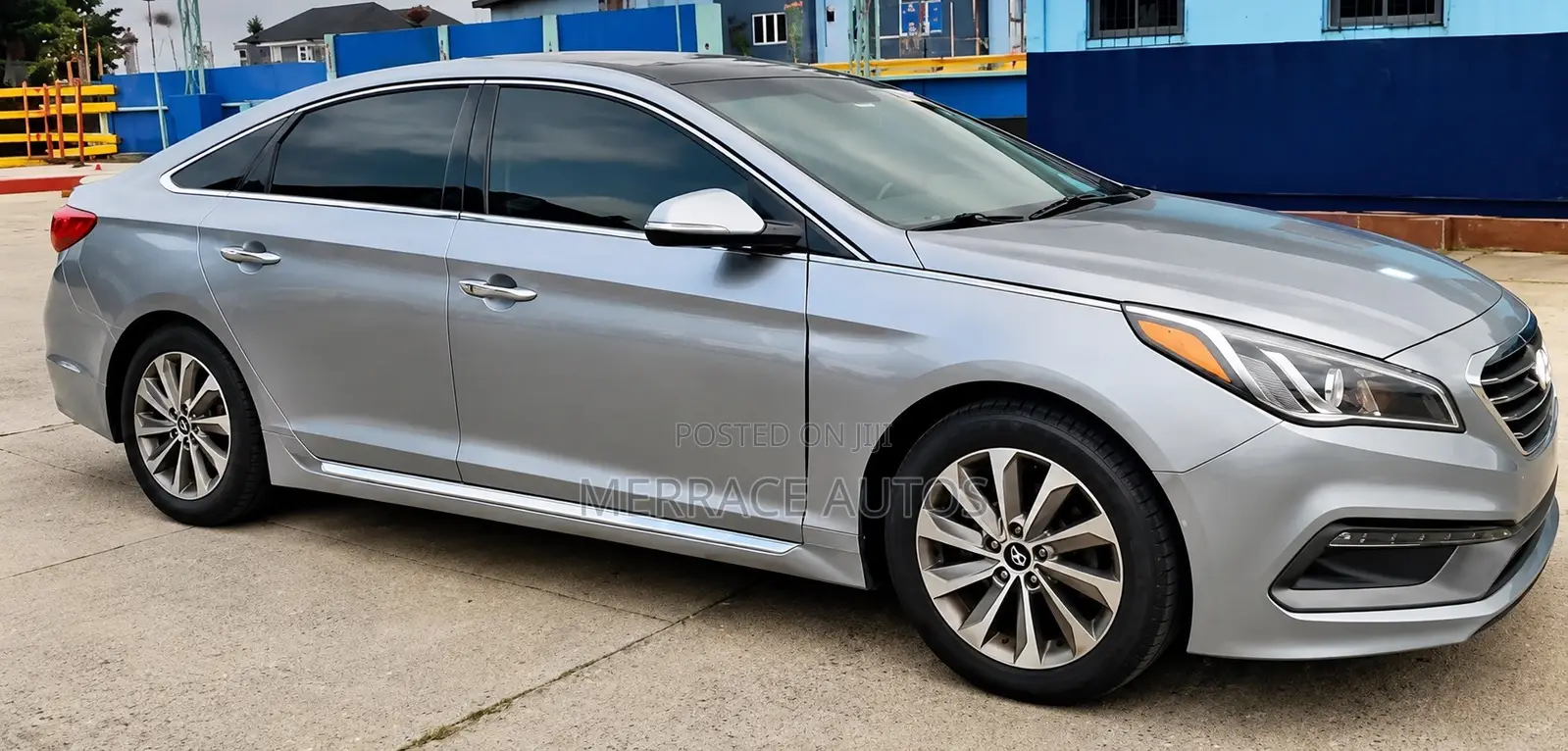 Hyundai Sonata Base Sedan FWD (2.4L 4cyl 6A) 2016