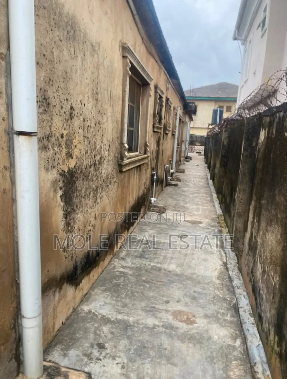 Furnished 3bdrm Bungalow in Egan, Ikotun / Ikotun/Igando for sale