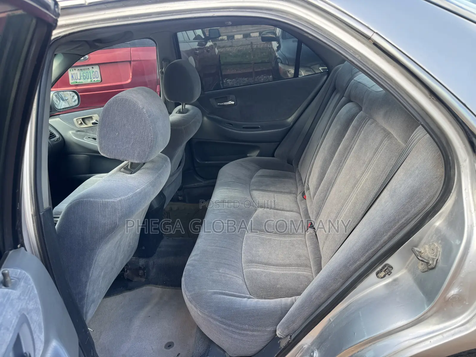 Honda Accord 2000 Silver
