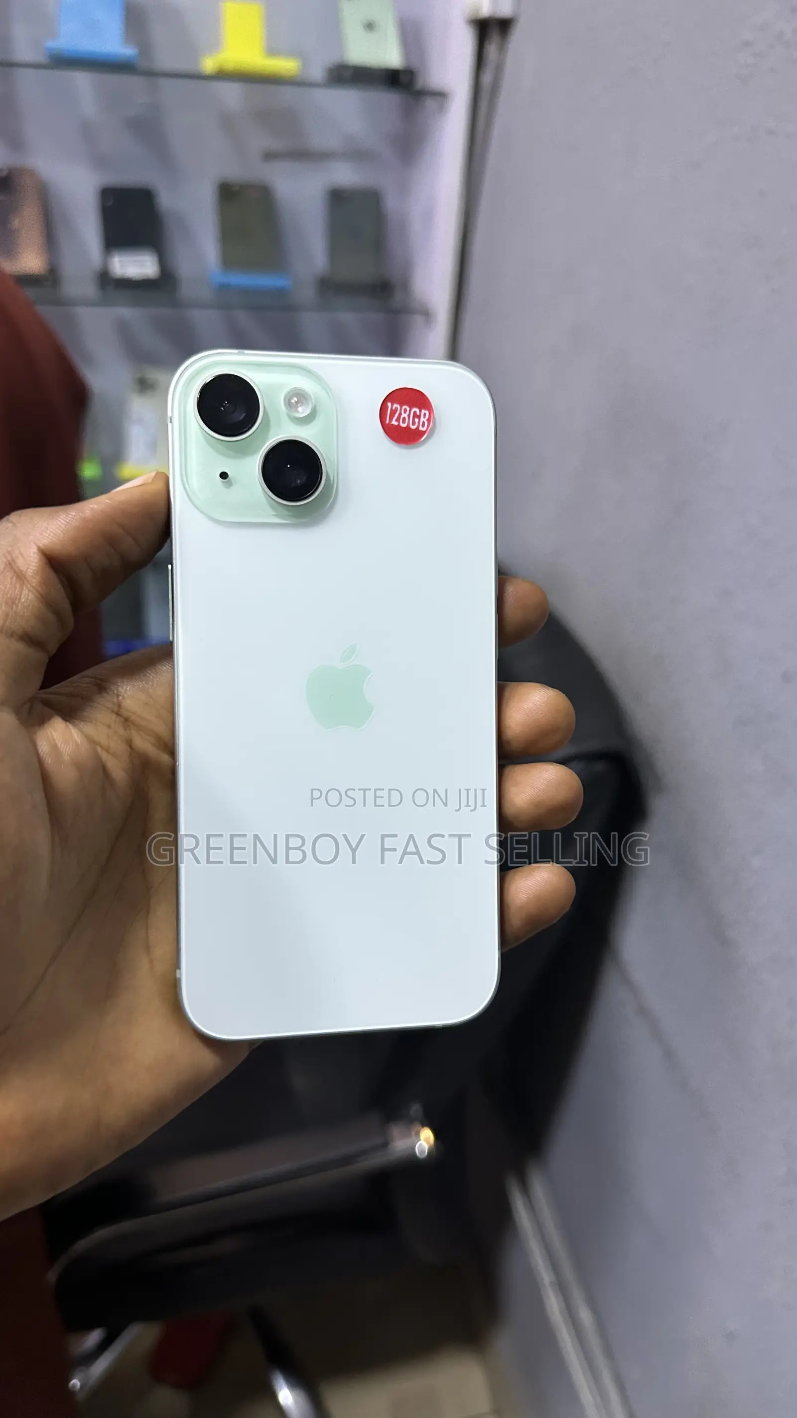 Apple iPhone 15 128 GB Green