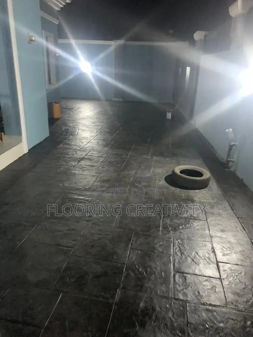 Most Wanting Concrete Floor and Wall Design