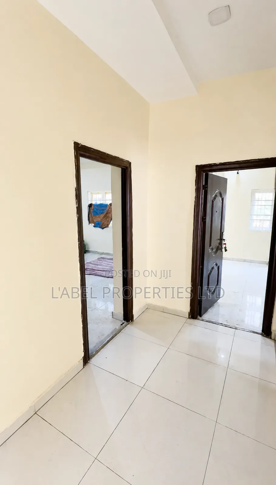 3bdrm Block of Flats in Gaduwa District for rent