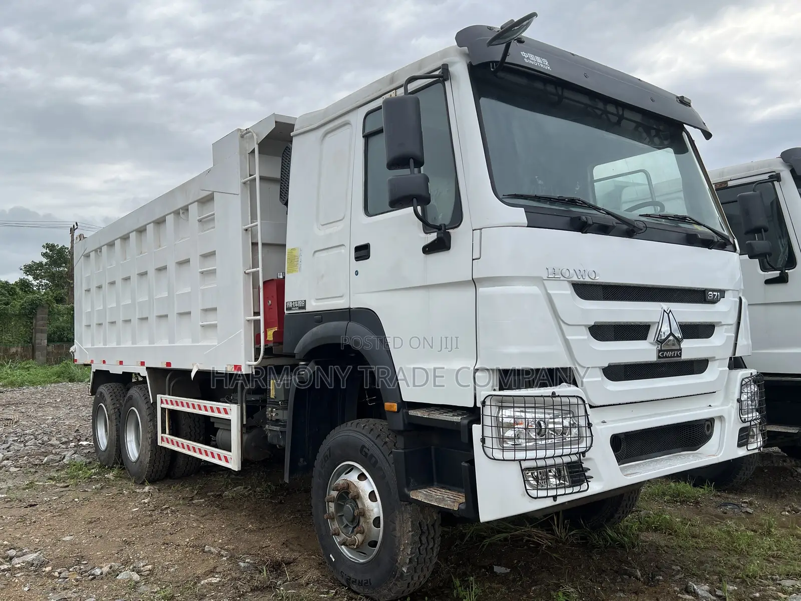 Used Howo Dump Truck, 6x4, Working Fine, Ready to Work