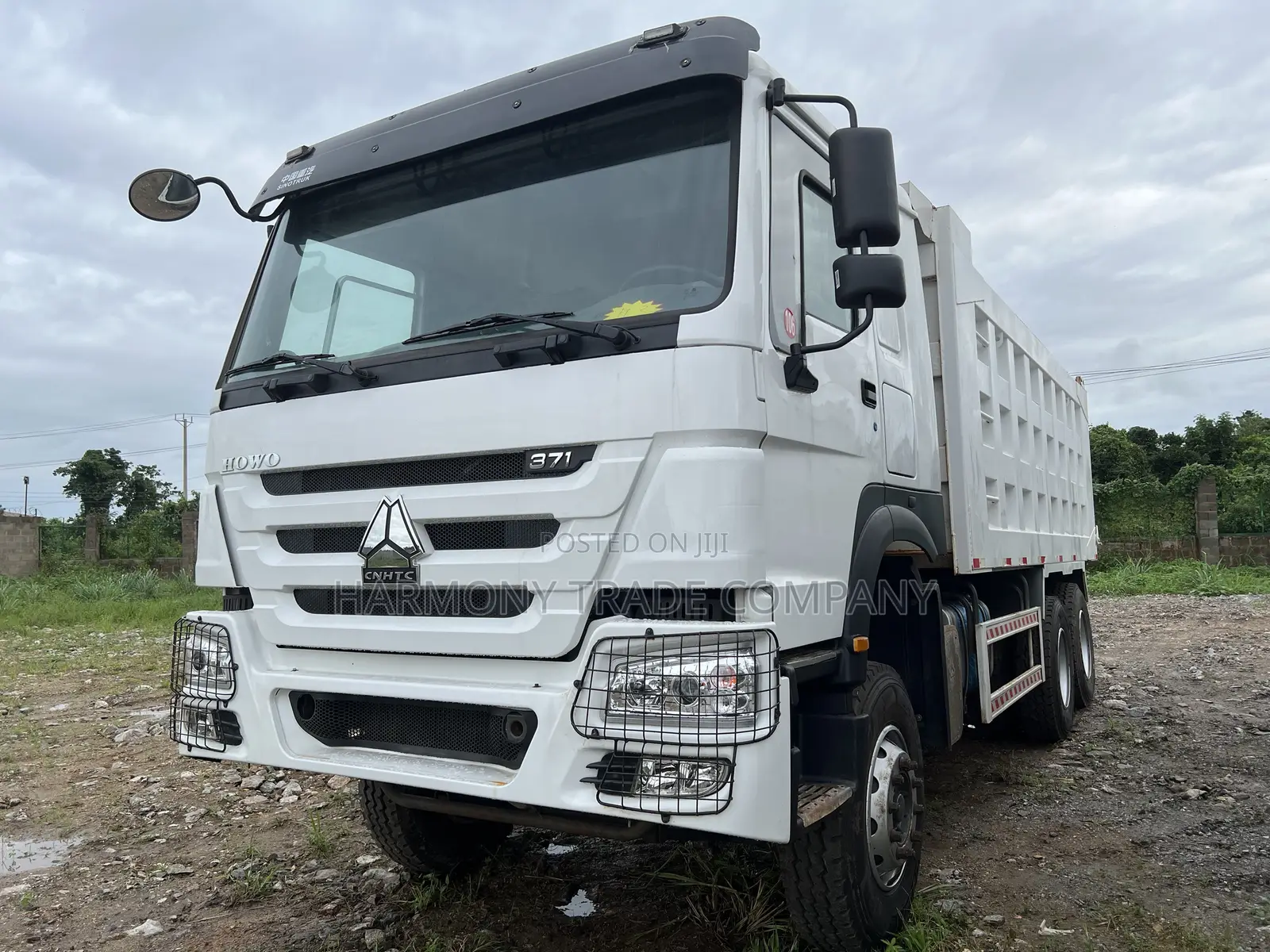 Used Howo Dump Truck, 6x4, Working Fine, Ready to Work