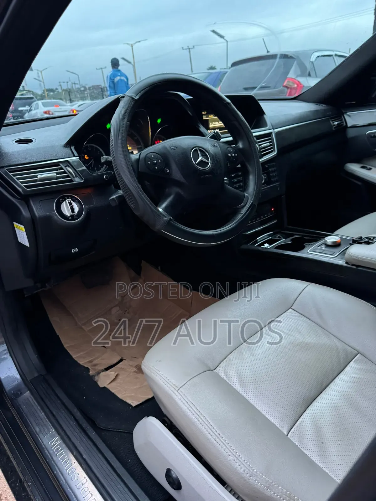 Mercedes-Benz E350 2011 Gray