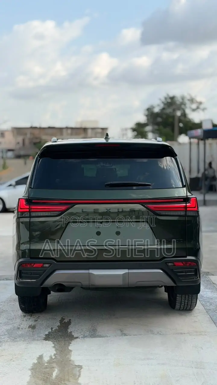 New Lexus LX 600 2025 Green