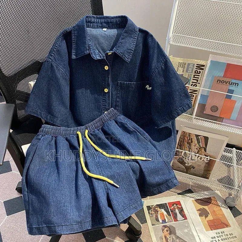 High Quality Denim Jeans Up and Down