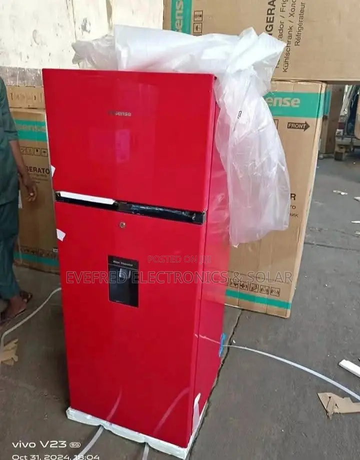 Brand New Hisense Top Freezer 205l With Water Dispenser