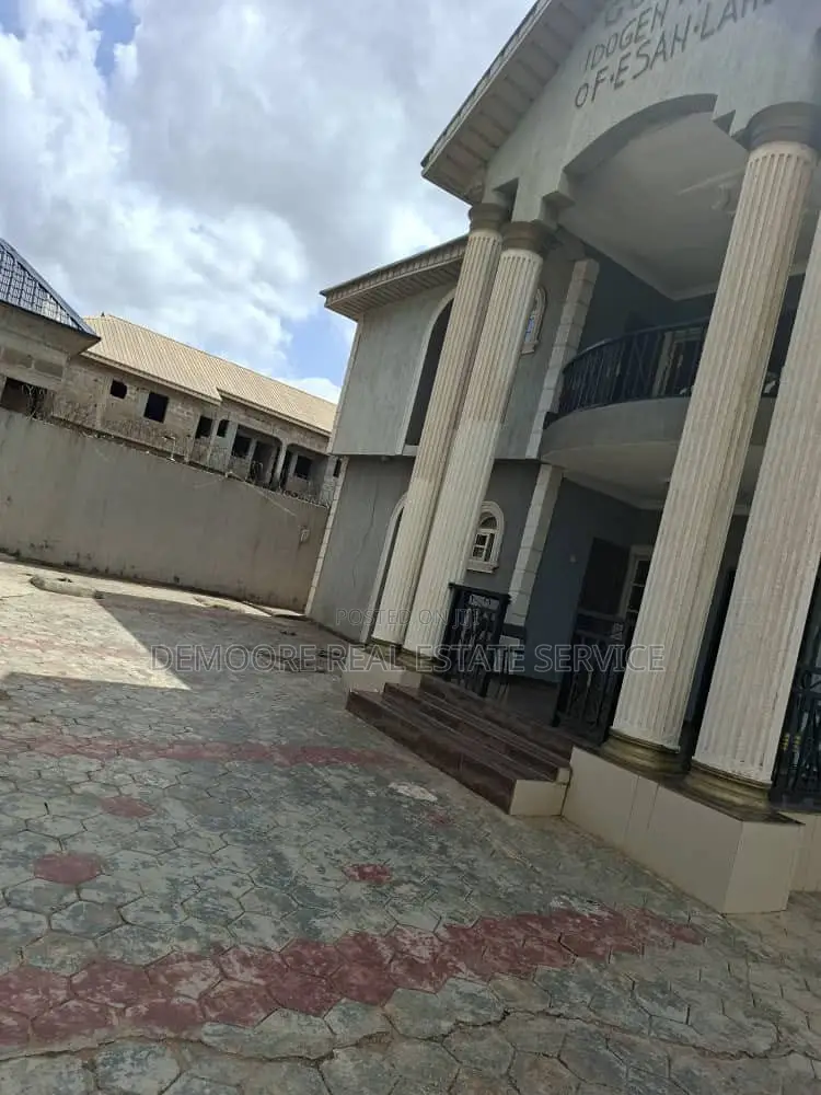 2bdrm Block of Flats in Peace Estate, Baruwa for sale