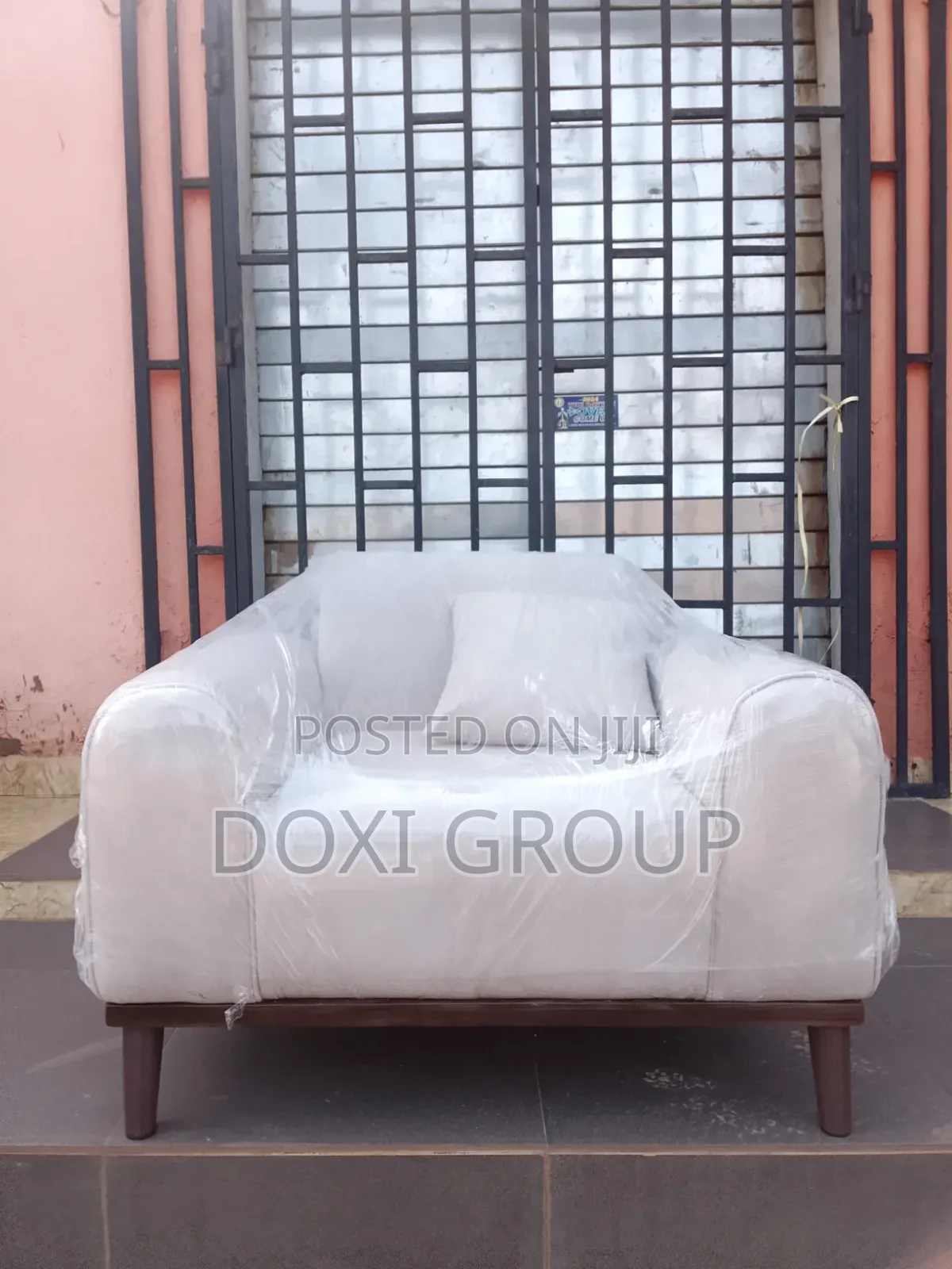 Luxury Brand New Single Seater Sofa With Pillow (Wrapped)