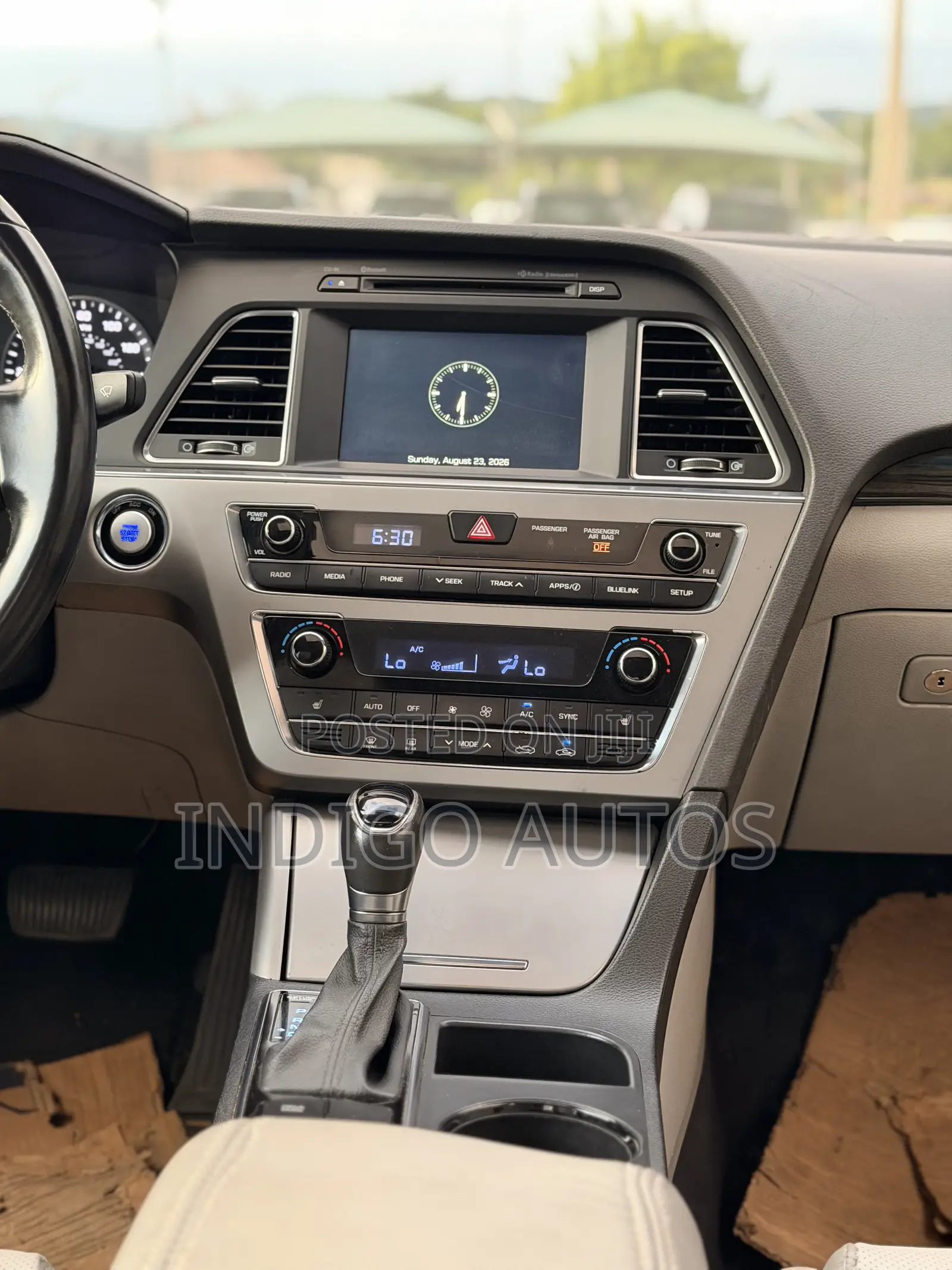 Hyundai Sonata Limited Sedan FWD (2.4L 4cyl 6A) 2016 Silver
