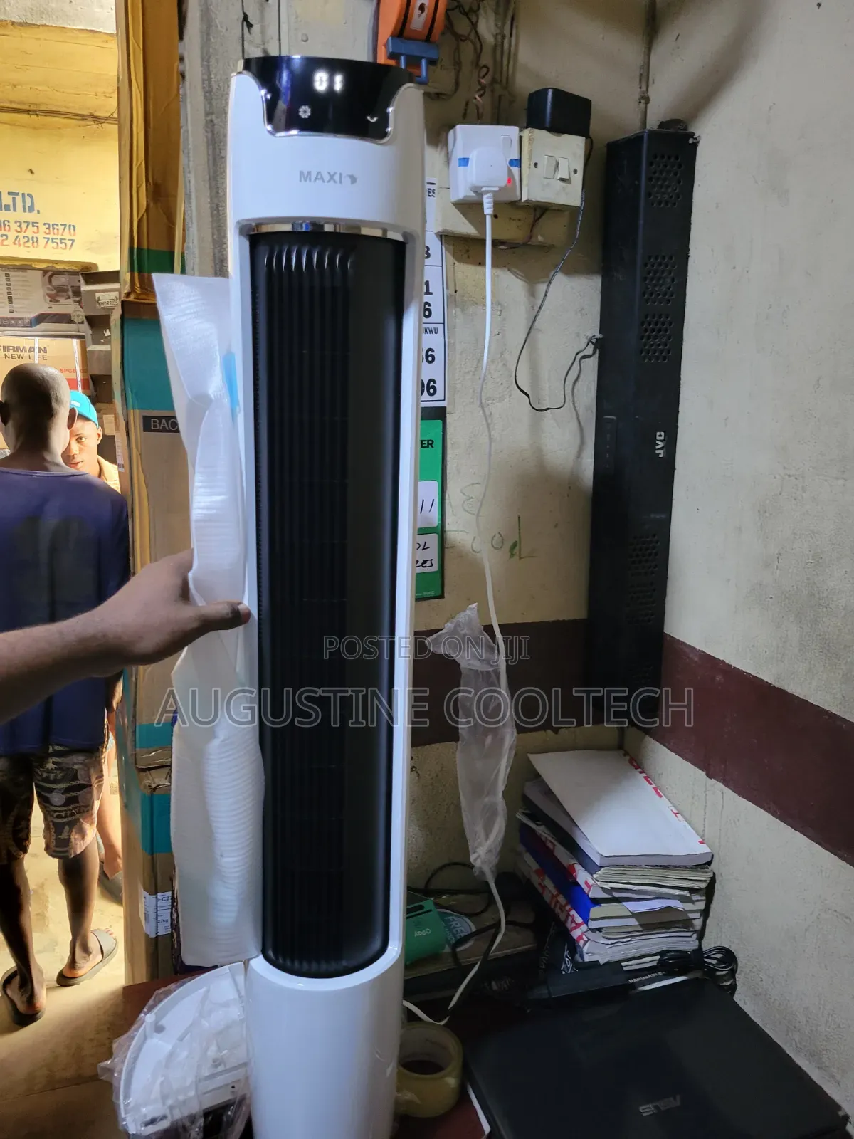 Brand New Maxi Tower Fan 44"