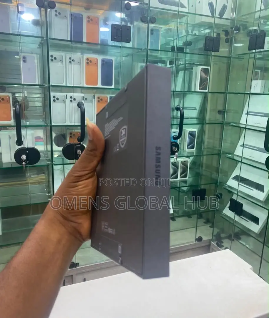 New Samsung Galaxy Z Fold8 Ultra 512 GB Blue