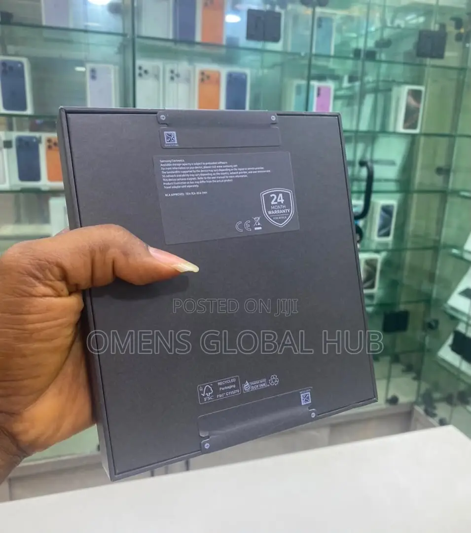 New Samsung Galaxy Z Fold8 Ultra 512 GB Blue