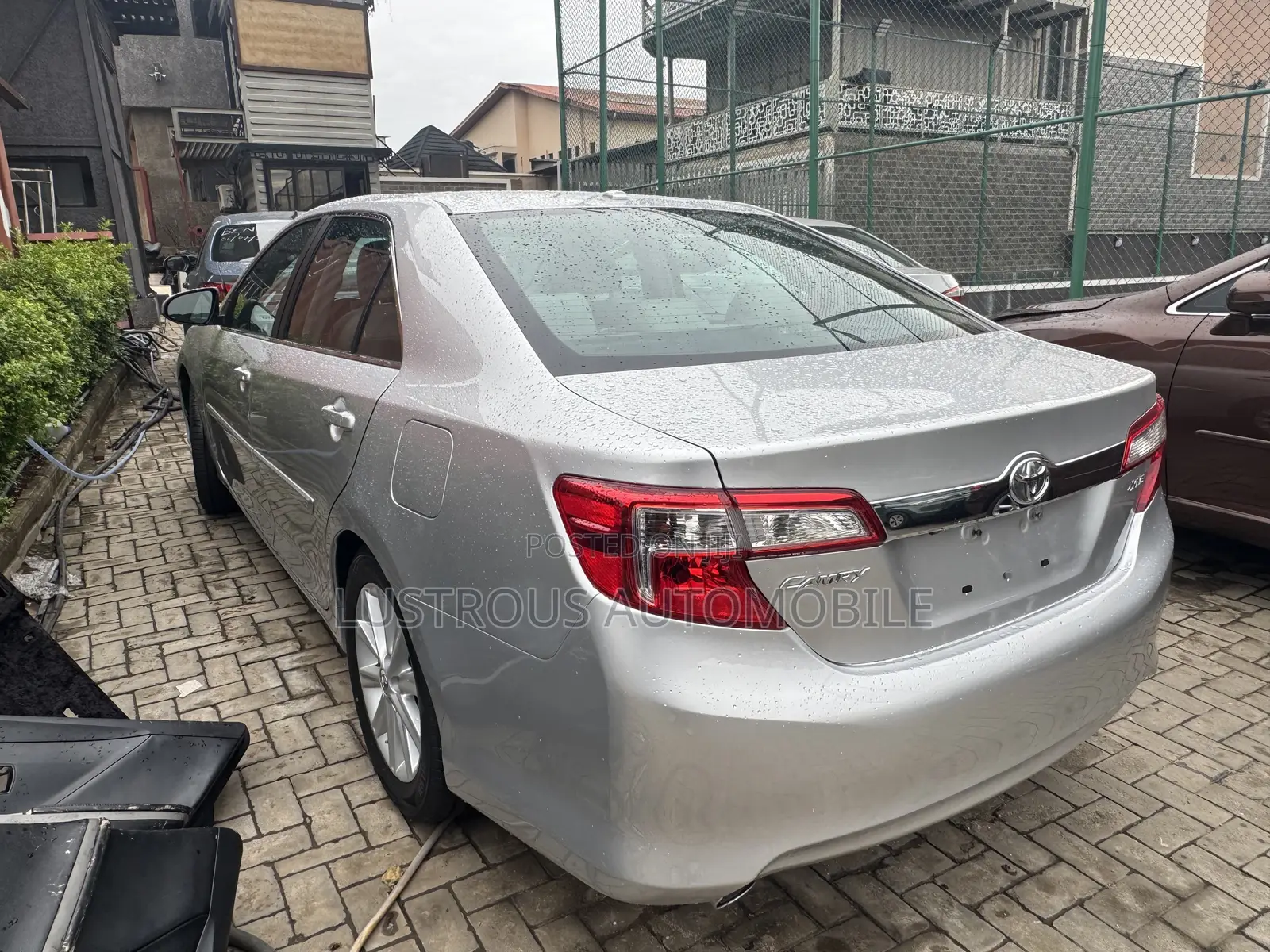 Toyota Camry XLE 4dr Sedan (3.5L 6cyl 6A) 2014 Silver