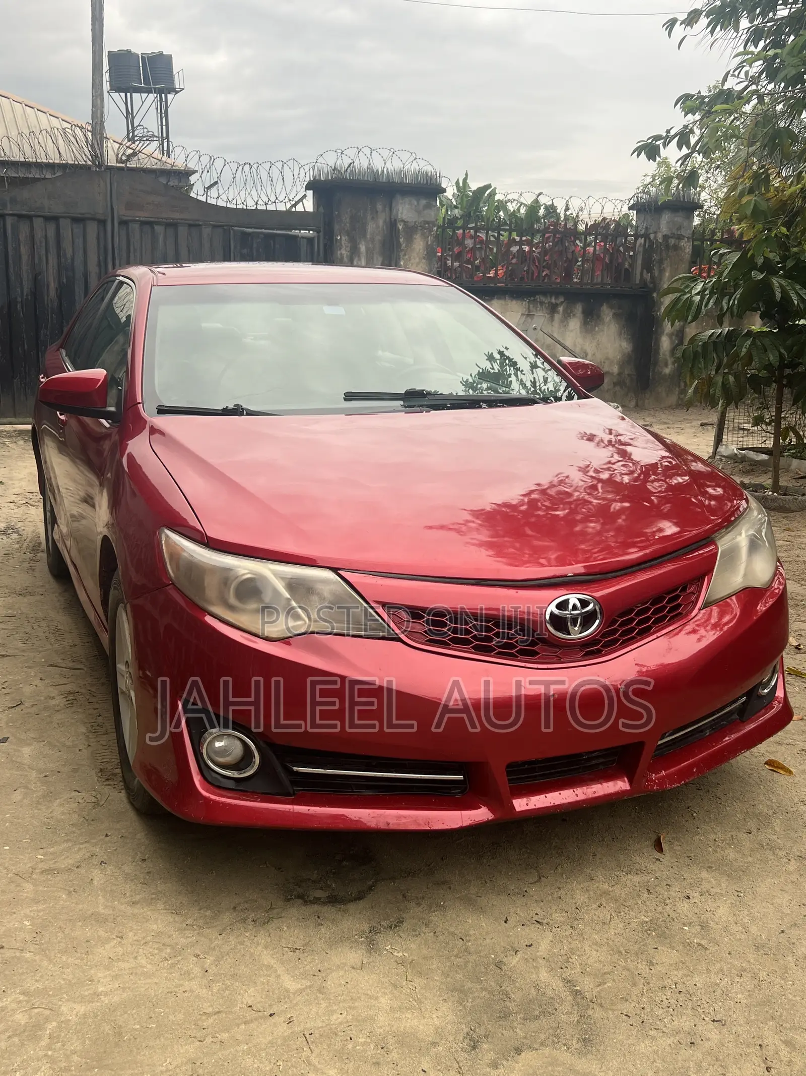 Toyota Camry 2013 Red