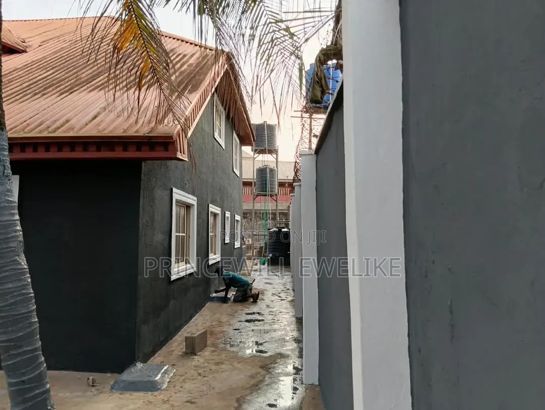 6bdrm Duplex in Ifesowapo Estate, Ifo for sale
