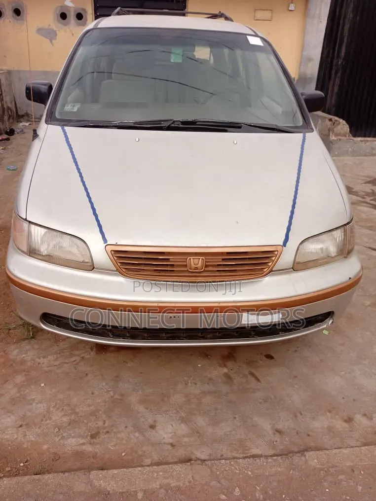 Honda Shuttle 1999 Silver