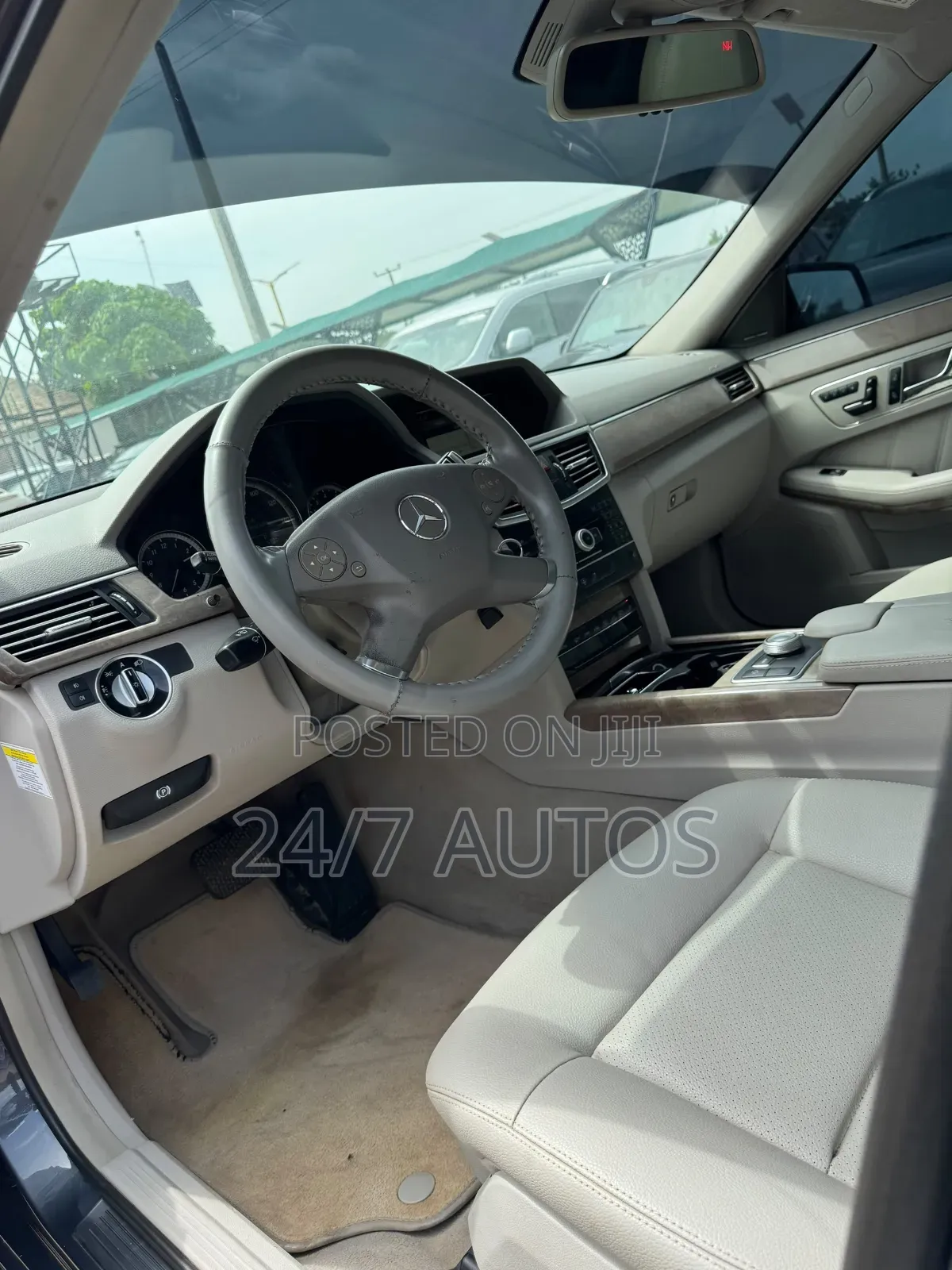 Mercedes-Benz E350 2011 Gray