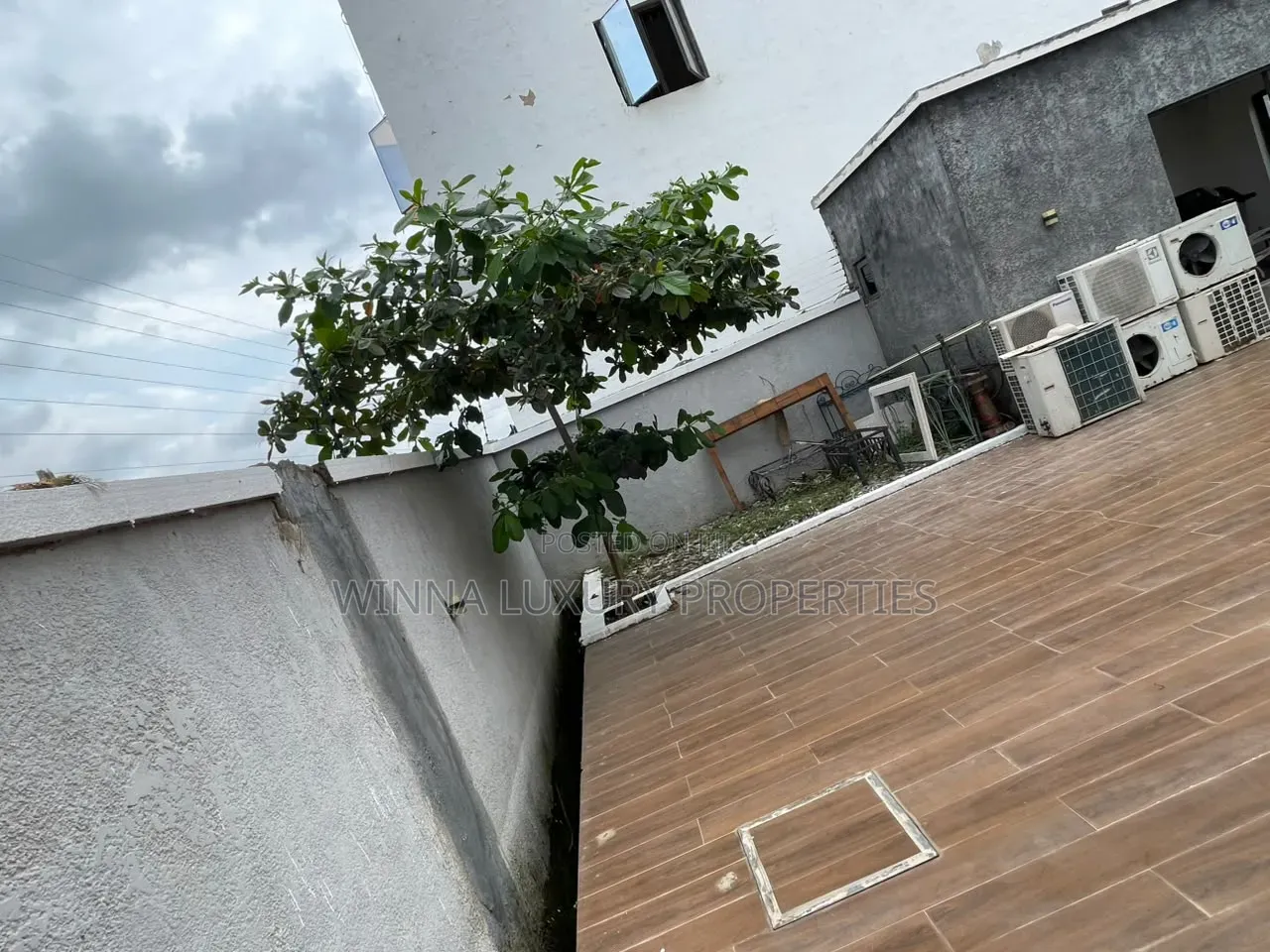 Furnished 6bdrm Duplex in Life Camp Main for rent