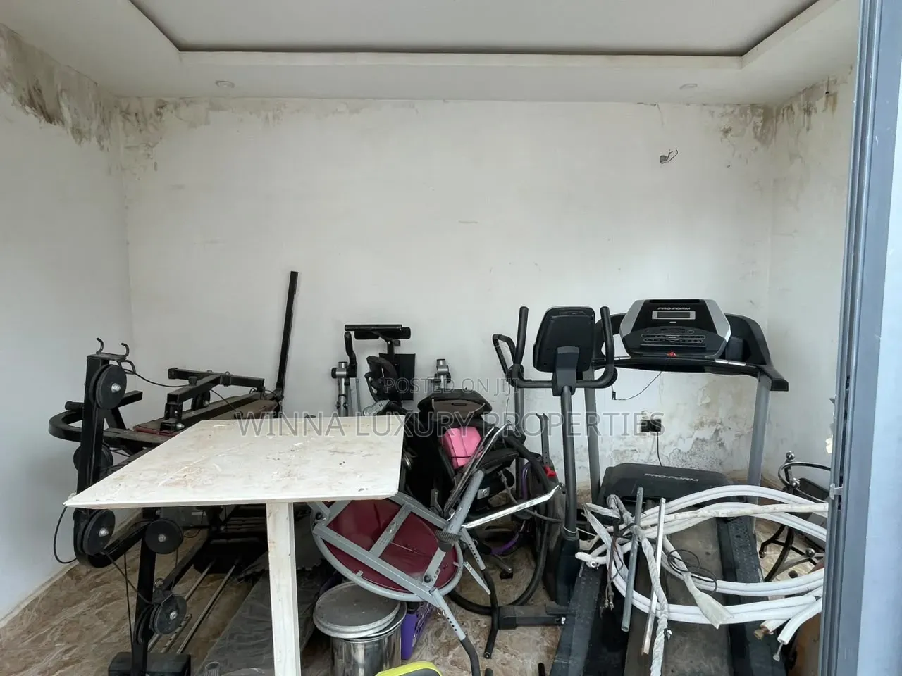 Furnished 6bdrm Duplex in Life Camp Main for rent
