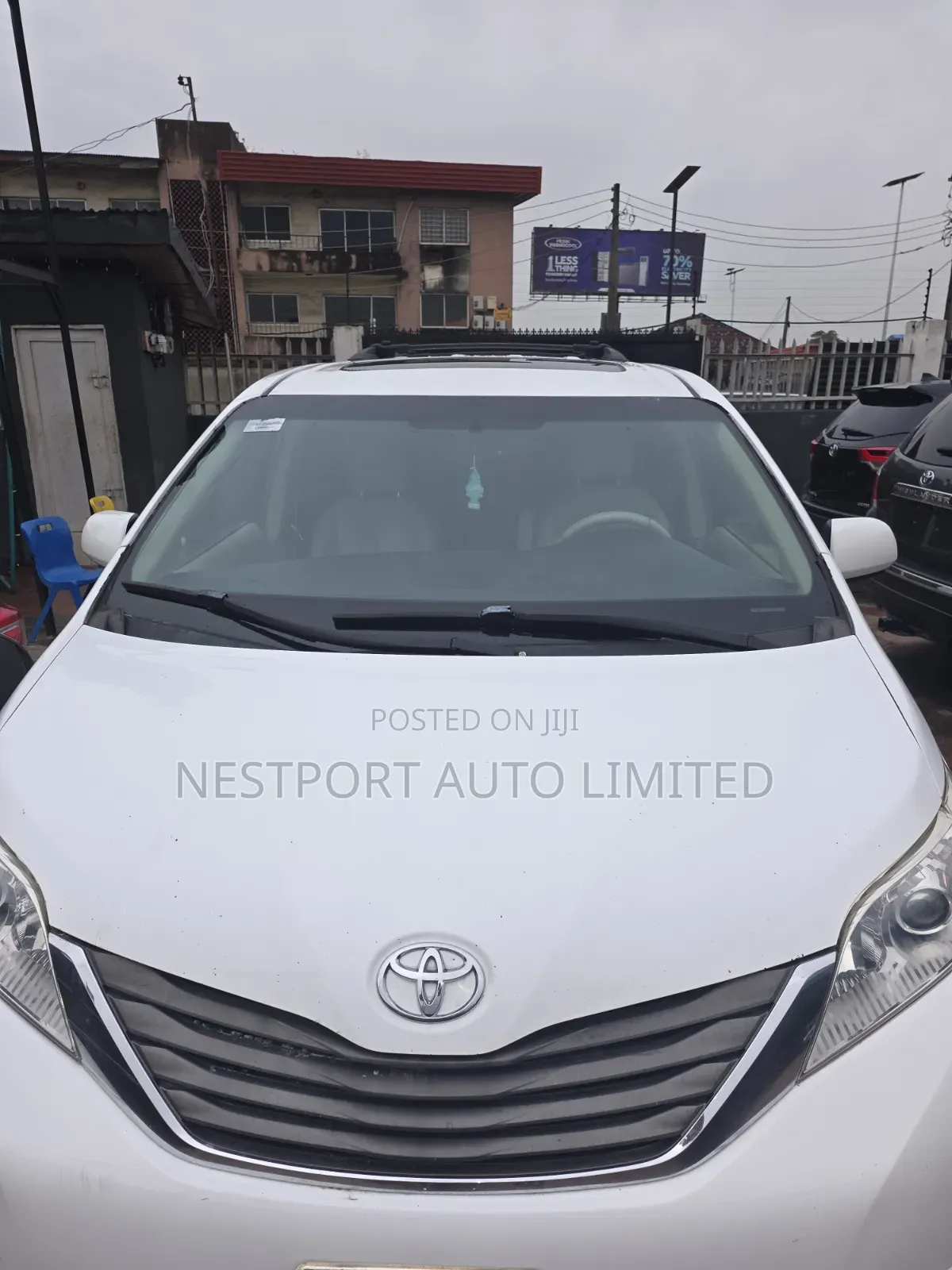 Toyota Sienna 2013 White
