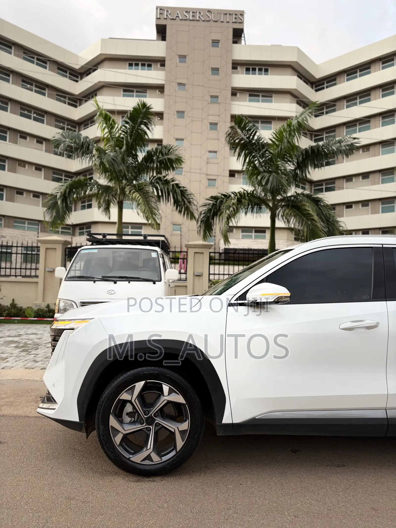 New Geely Boyue 2025 White