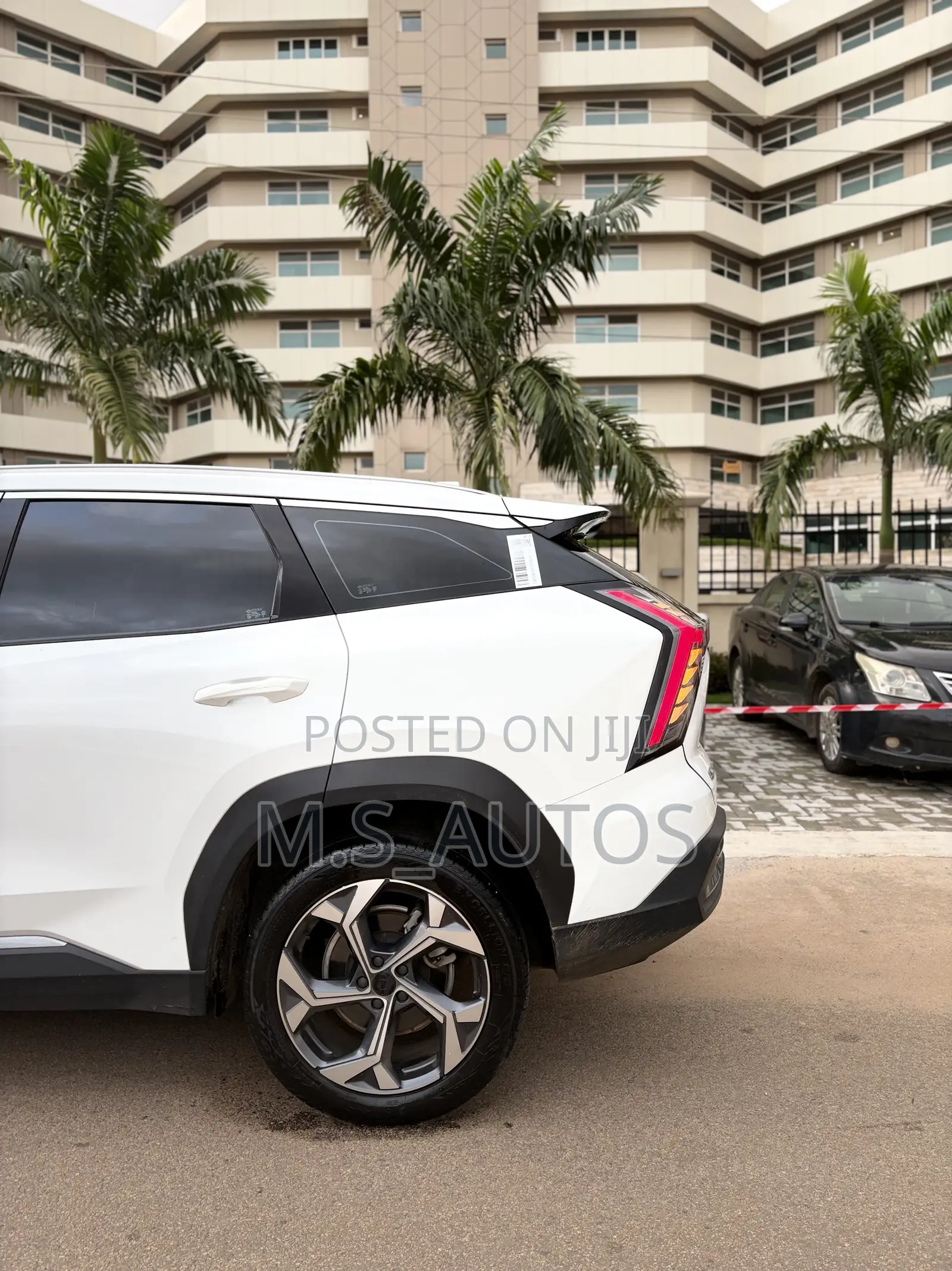 New Geely Boyue 2025 White