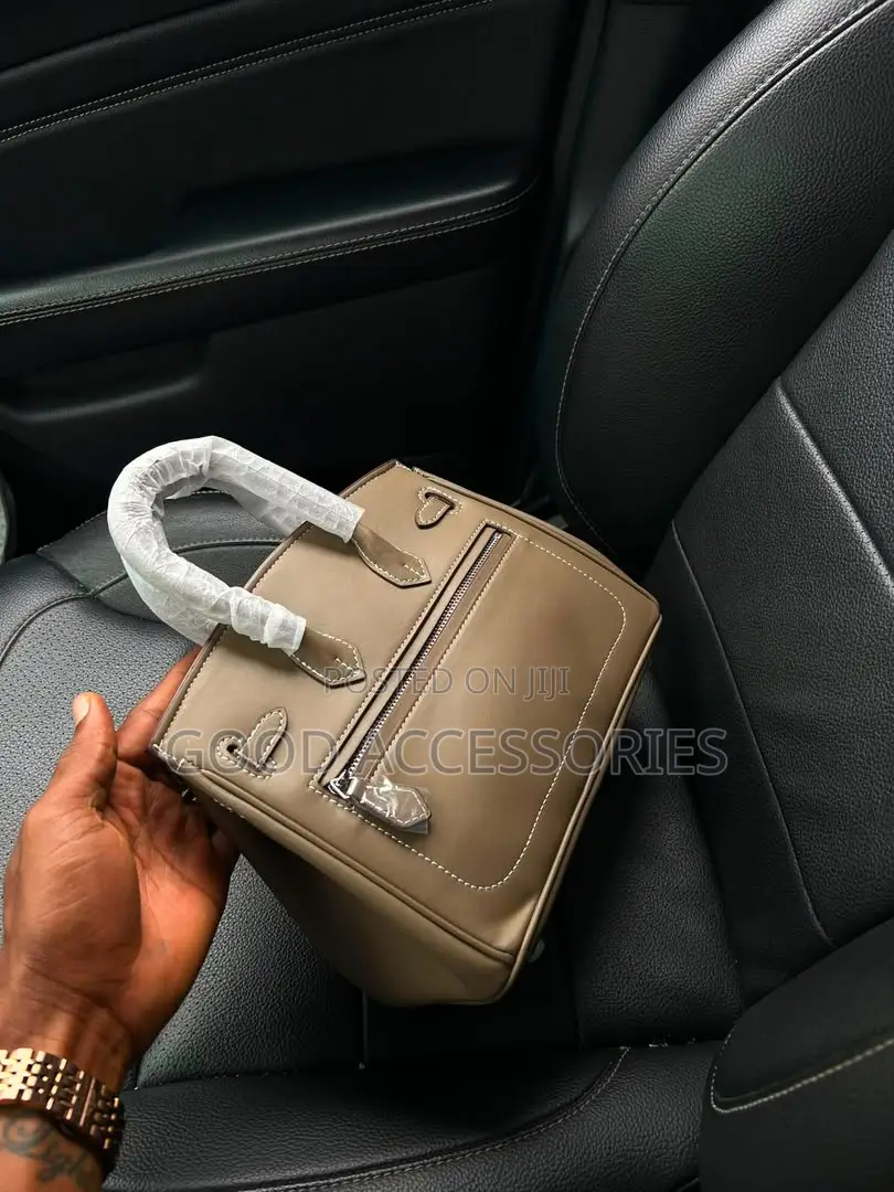 Hermès Signature Luxe Bag