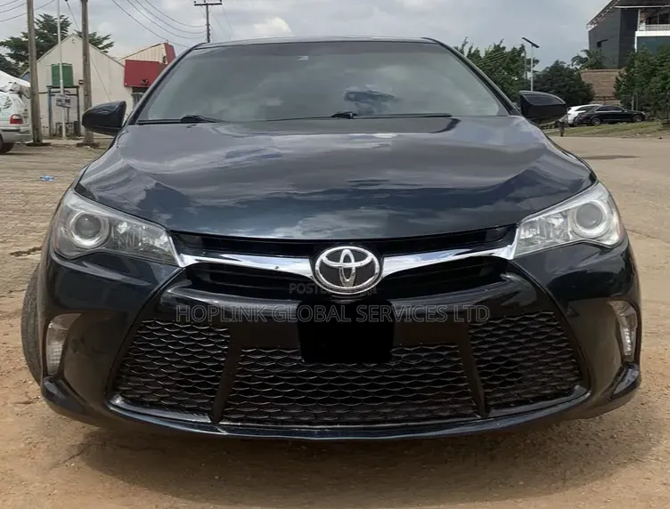 Toyota Camry SE 4dr Sedan (2.5L 4cyl 6A) 2015 Black
