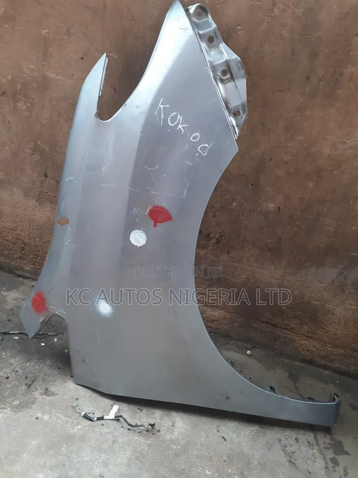 Fender Toyota Sienna 2012/2015 Tokunbo