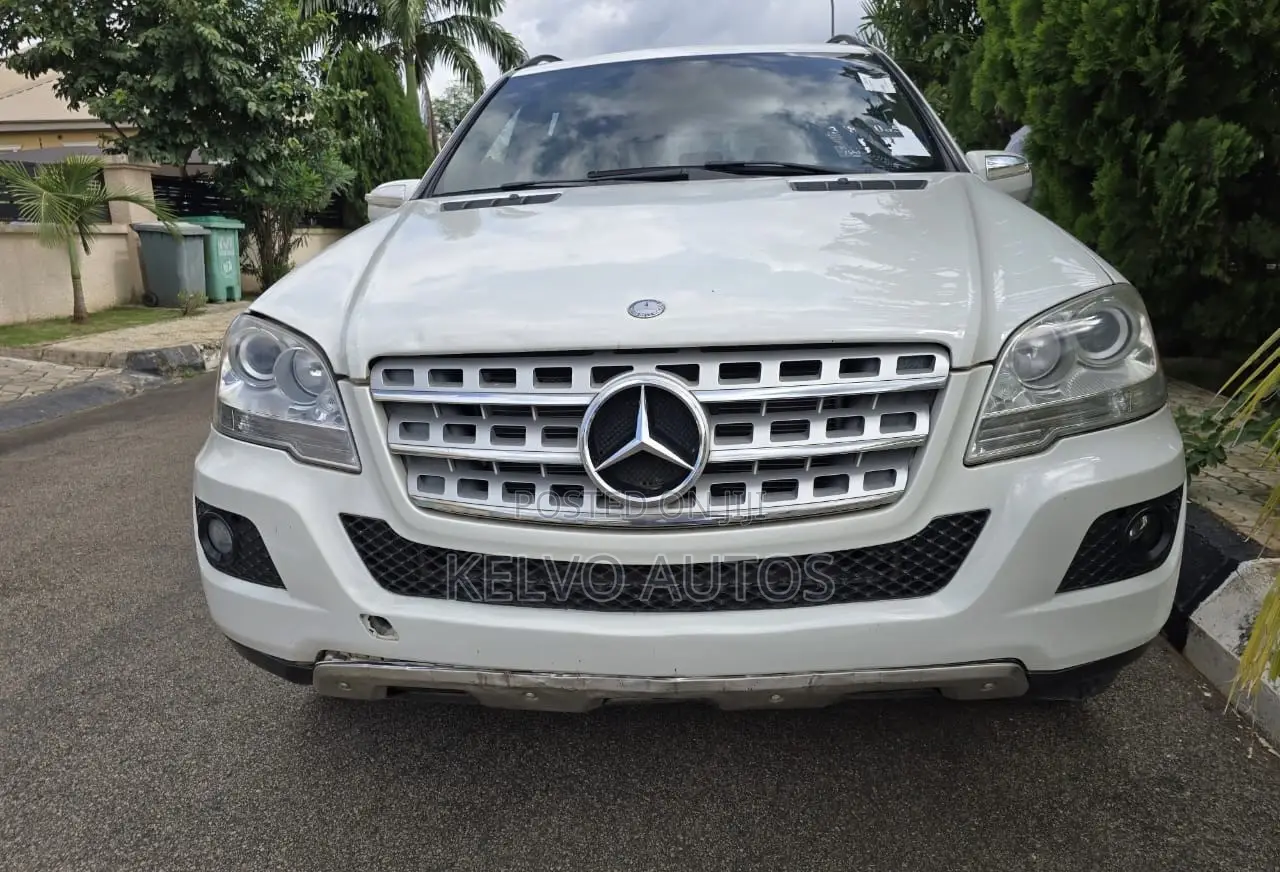 Mercedes-Benz M Class 2010 White