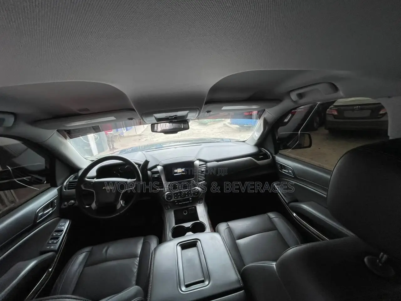 Chevrolet Suburban 2019 Black