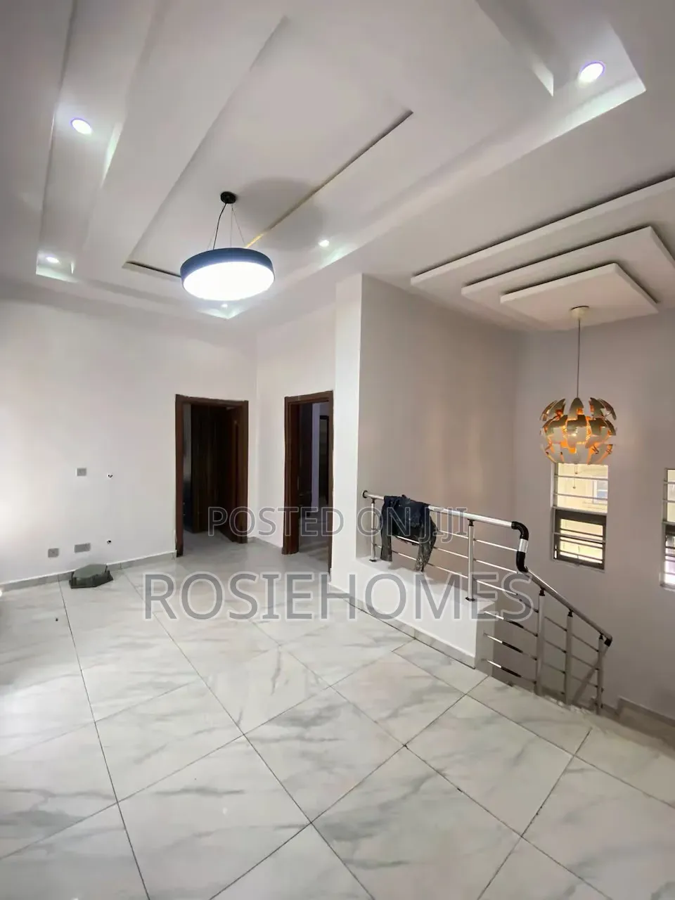 5bdrm Duplex in Osapa London, Lekki Phase 1 for rent