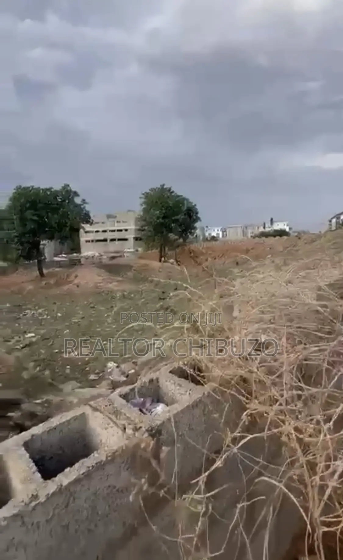 1000sqm for Sale at Wuye - 600mill