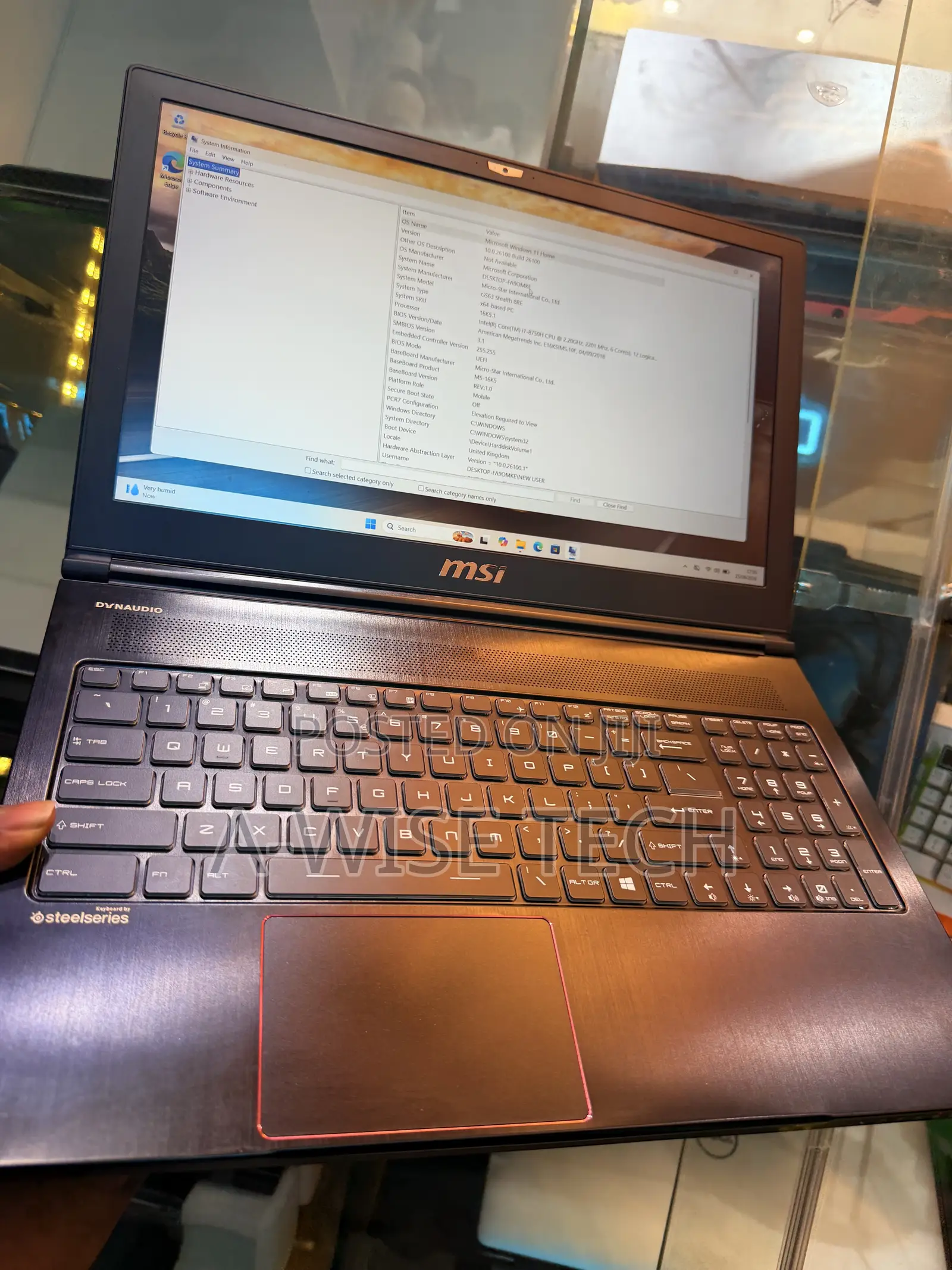 Laptop MSI GS63 Stealth 8RE 16GB Intel Core i7 SSD 256GB