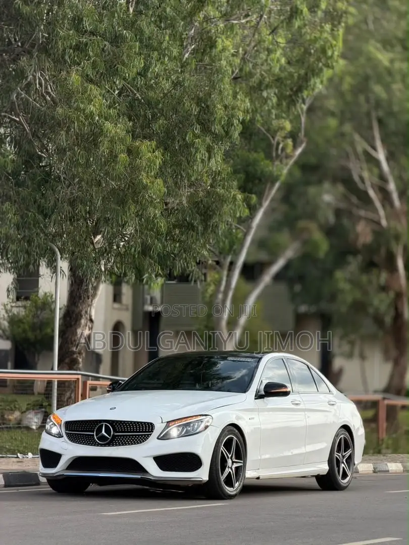 Mercedes-Benz C450 2016 White