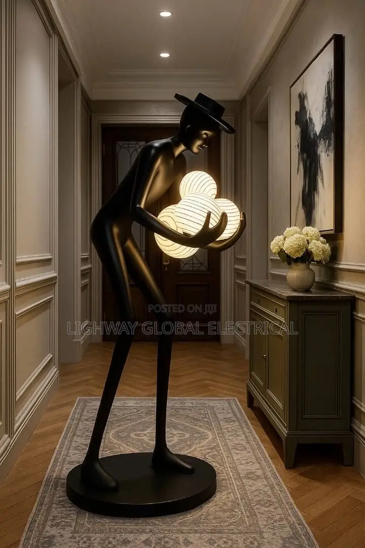 Decor Art Human Artistic Ornament for Modern Hotels and Luxury Homes