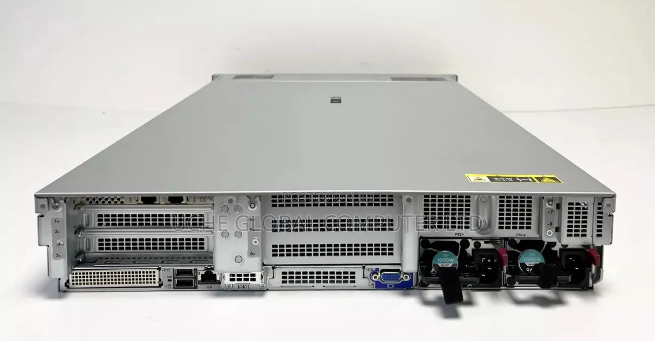 Server HP ProLiant DL380 Gen11 64GB Intel Xeon SSD 2T