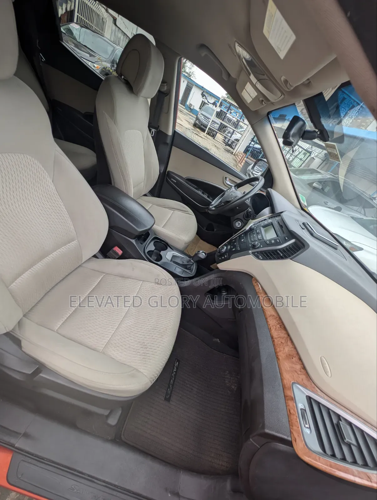 Hyundai Santa Fe 2015 Orange